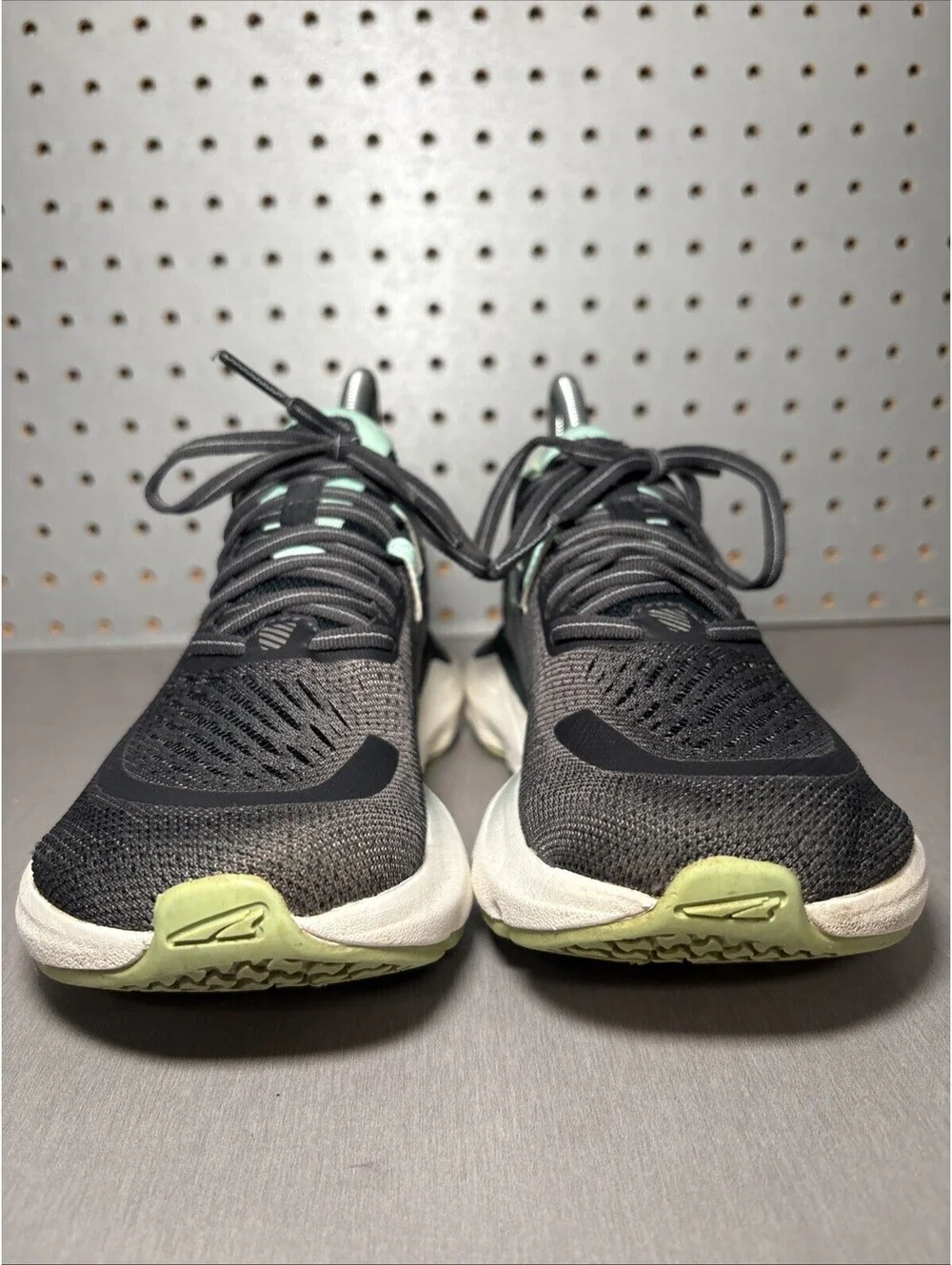 Altra Provision 6 Shoes Womens Sz 6.5 Black Mint Green Running Sneakers Walking